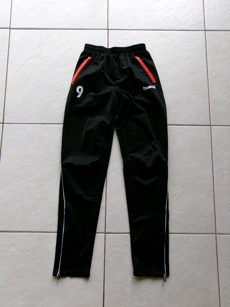 Hummel trainingsbroek maat 164, Kinderen en Baby's, Kinderkleding | Maat 164, Jongen of Meisje, Sport- of Zwemkleding, Ophalen of Verzenden