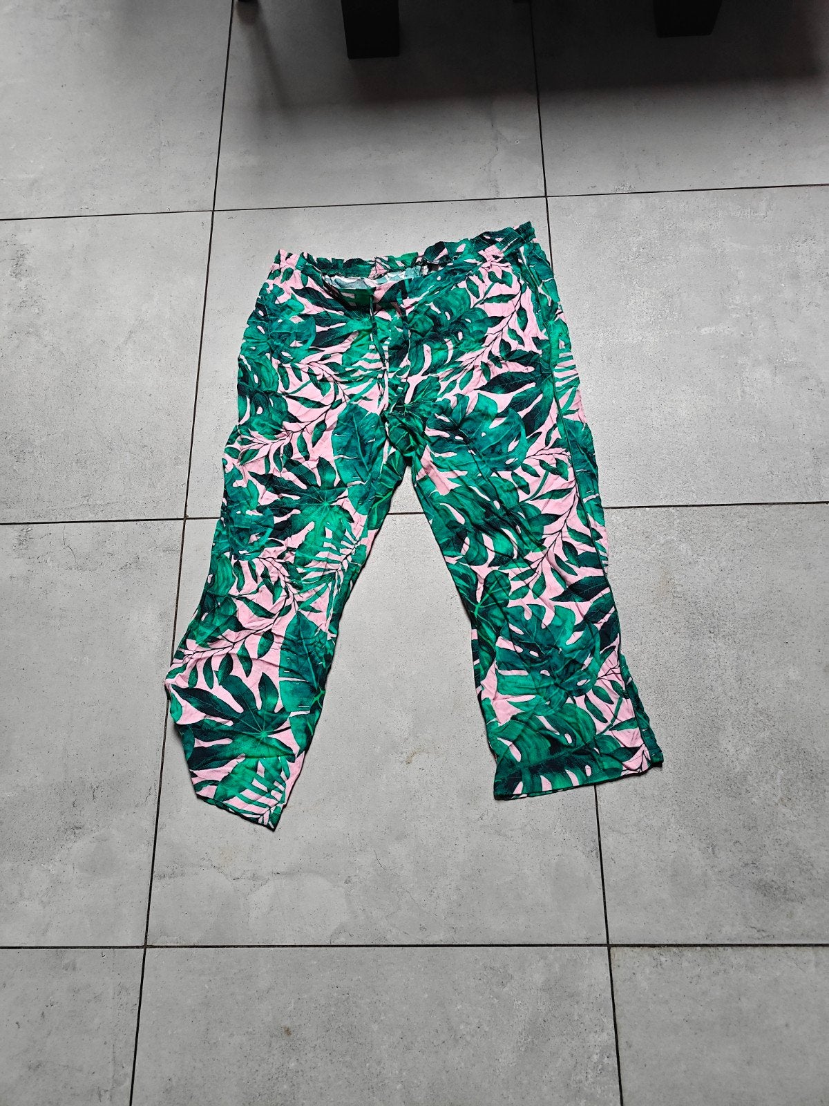 Broek geisha maar 3xl/46, Kleding | Dames, Broeken en Pantalons, Ophalen of Verzenden, Zo goed als nieuw, Maat 46/48 (XL) of groter