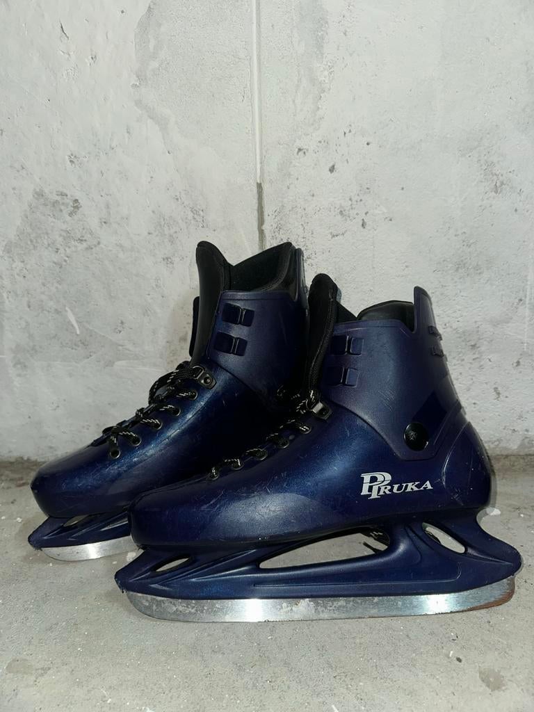 IJshockeyschaatsen maat 45 - blauwe schaatsen, Sport en Fitness, Schaatsen, Ophalen, Gebruikt, IJshockeyschaatsen, Overige merken