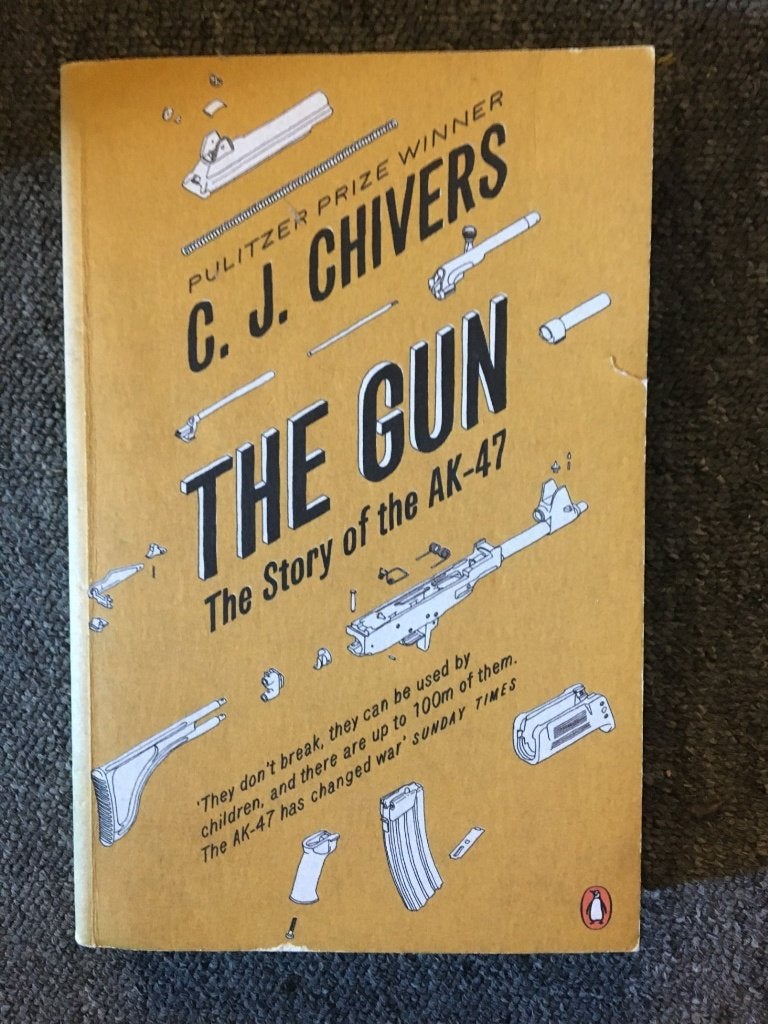 The Gun. The story of the AK-47 ; door C.J. Chivers, Gelezen, Ophalen of Verzenden, Algemeen, 1945 tot heden