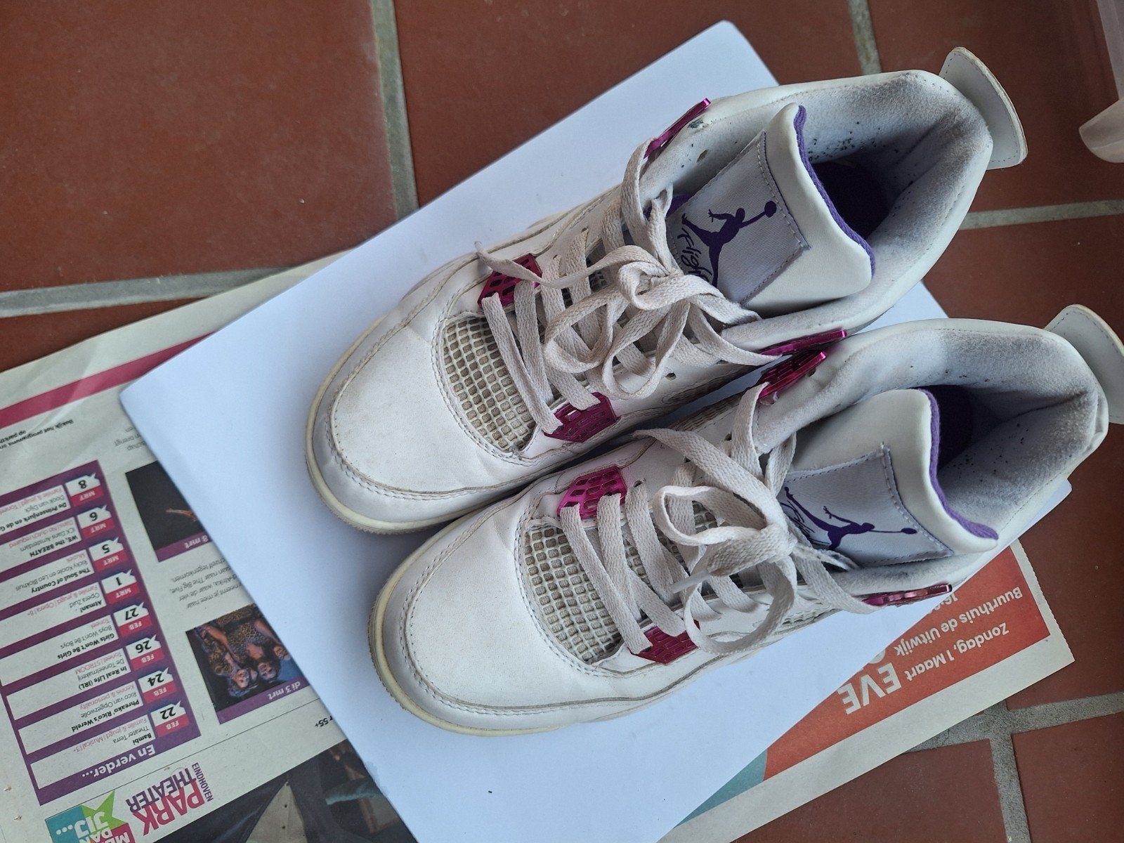 Heren basketball schoenen maat 42 [Air Jordan], Sport en Fitness, Basketbal, Ophalen of Verzenden, Zo goed als nieuw, Schoenen