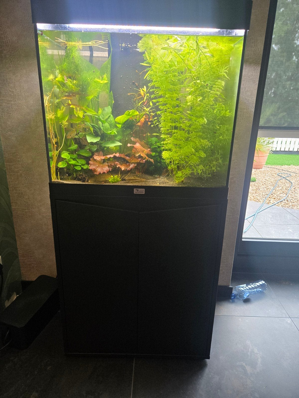Aquatlantis volga 120 inclusief meubel is inmiddels leeg., Ophalen, Zo goed als nieuw, Leeg aquarium, Aquatlantis
