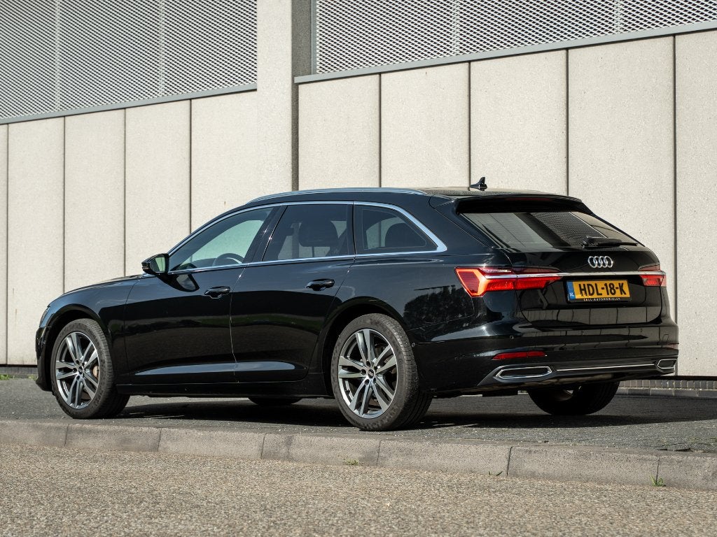 Audi A6 Avant, 40 TDI Quattro Black | Pano | Virt | Trek |, Automaat, Dealer onderhouden, 4 cilinders, 2000 kg