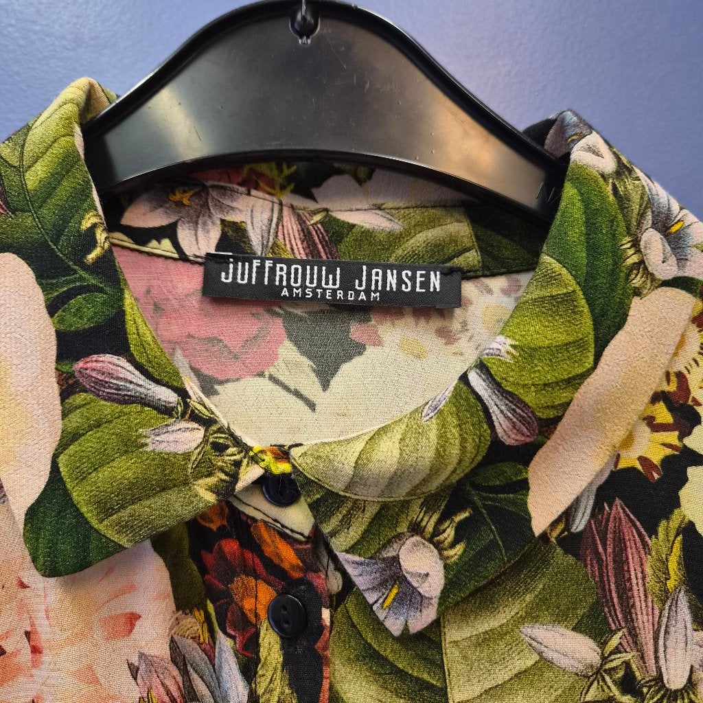 Juffrouw Jansen Amsterdam – Kleurrijke bloemenblouse L 52298, Juffrouw Jansen Fashion B.V., Meerkleurig, Keizersgracht 123, 1015 CJ Amsterdam