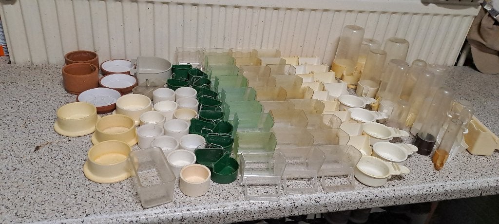 Voer en drink bakjes, Ophalen, Eten en Drinken