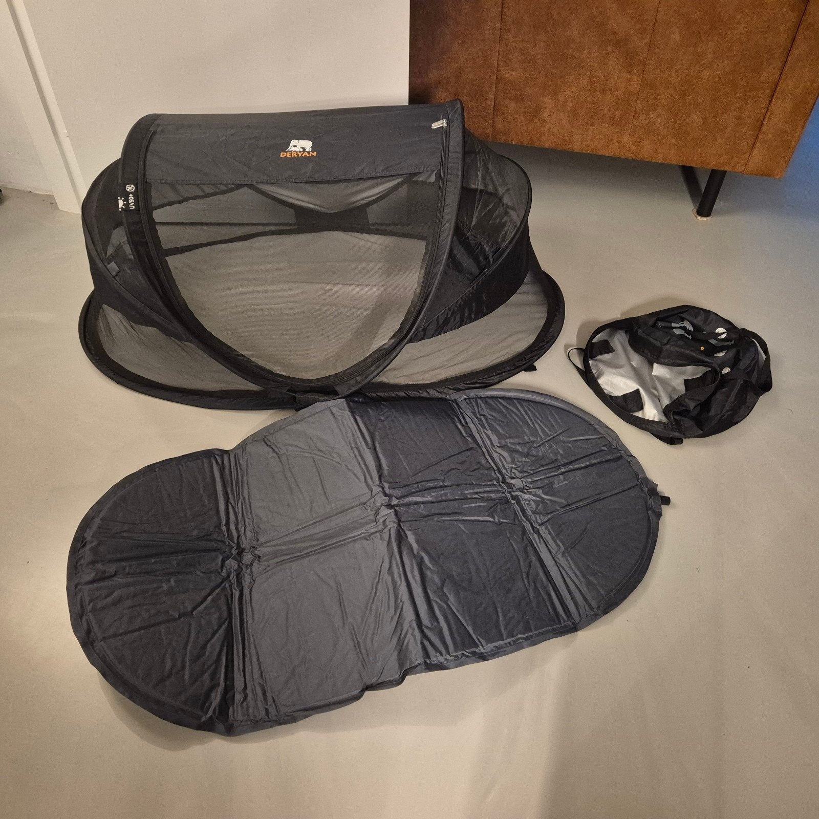 Deryan opblaasbaar camping bedje, Ophalen of Verzenden, Zo goed als nieuw, Overige merken
