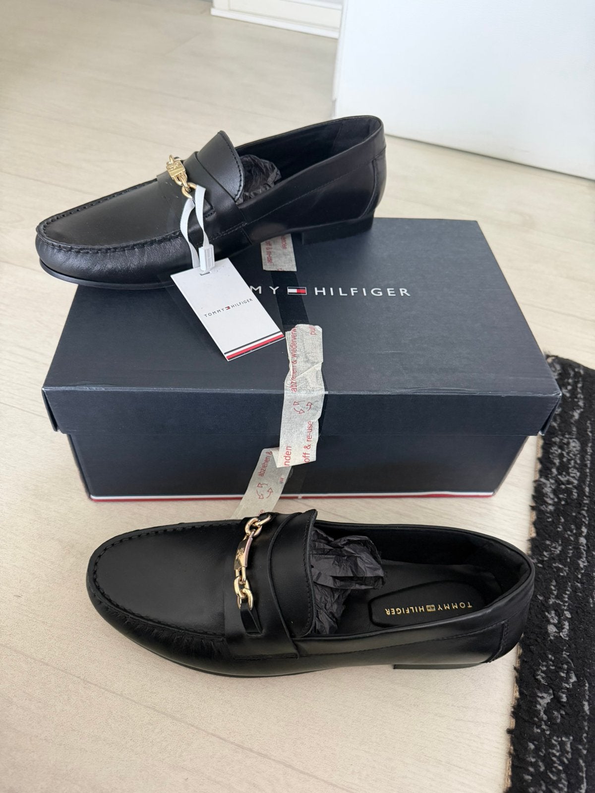 Loafers tommy hilfiger maat 40 nieuw, Nieuw, Ophalen of Verzenden, Instappers, Zwart