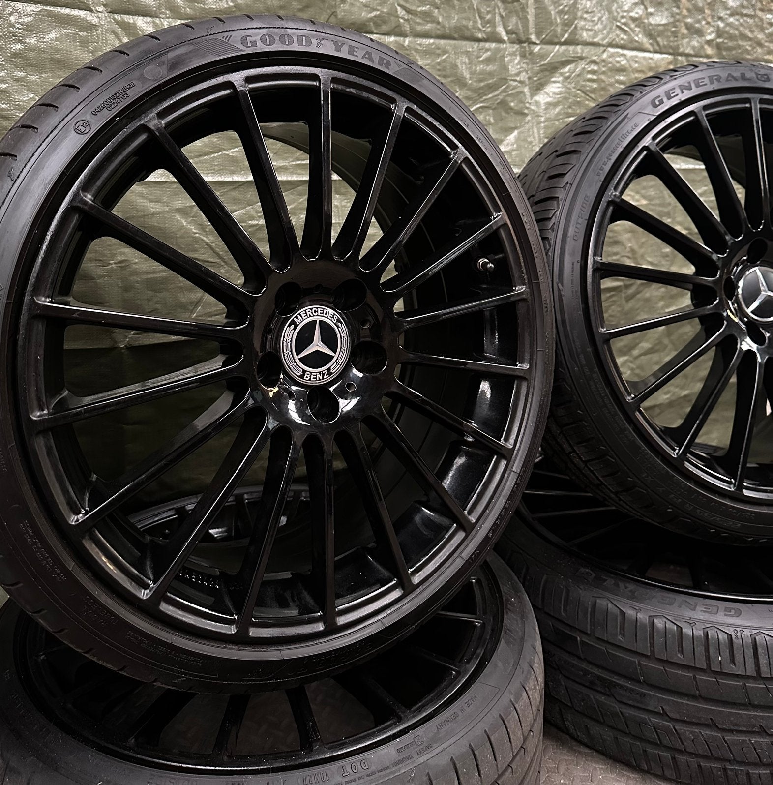 19 inch Mercedes / VAG velgen met zomerbanden, Ophalen, 19 inch, Zomerbanden, Banden en Velgen