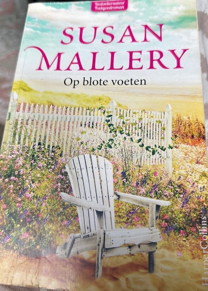 Susan Mallery - Op blote voeten, Ophalen of Verzenden, Zo goed als nieuw, Susan Mallery