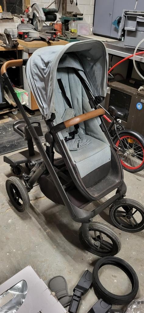 Dubbatti One kinderwagen 2 in 1, E3 Melange groen reiswieg, Gebruikt, Verstelbare duwstang, Combiwagen, Ophalen