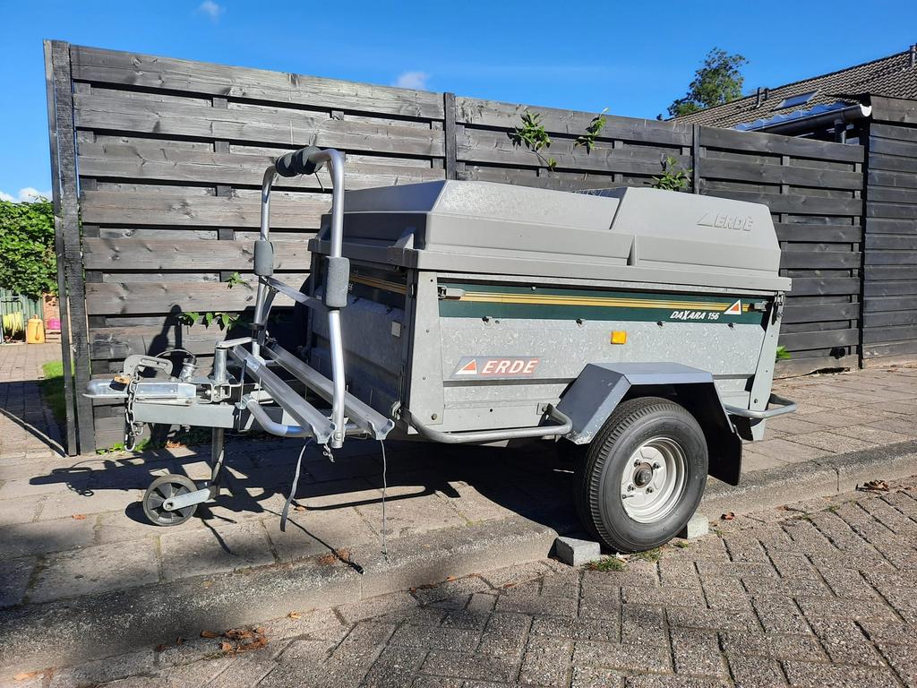 Te huur: Daxara 156 bagagewagen met deksel en fietsendrager, Auto diversen, Aanhangers en Bagagewagens, Ophalen, Gebruikt