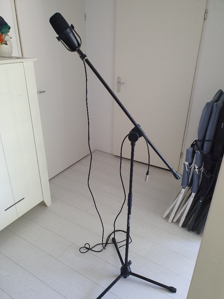 Elgato XLR (1e gen) + Shure MV7x, Ophalen, Gebruikt