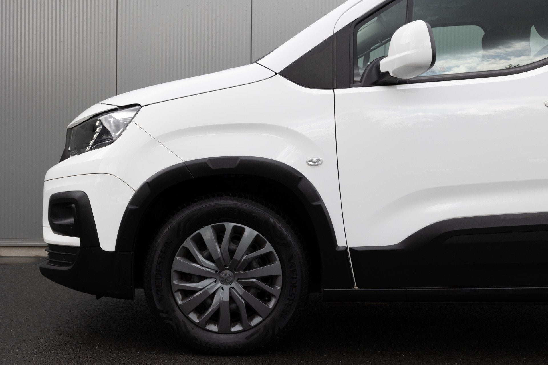 Peugeot Rifter 1.2 | NL- AUTO | 2X SCHUIFDEUR | CAMERA |, Auto's, Stof, Gebruikt, 1199 cc, Parkeersensor