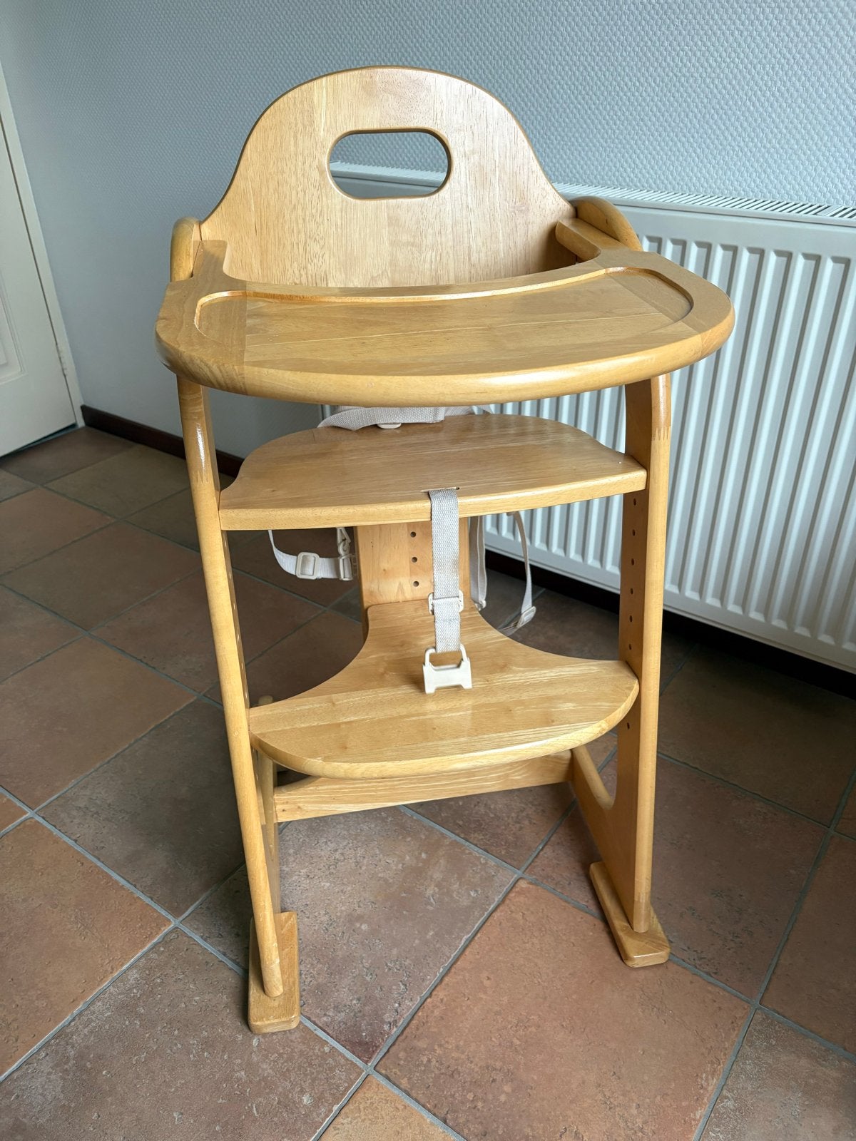 Houten meegroeistoel met eetblad en gordel, Ophalen, Gebruikt, Meegroeistoel, Afneembaar eetblad
