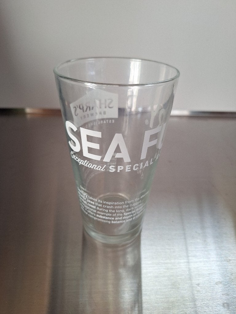 SEA FURRY glas, pint, Sharp's brewery, Ophalen of Verzenden, Zo goed als nieuw, Glas of Glazen, Overige merken
