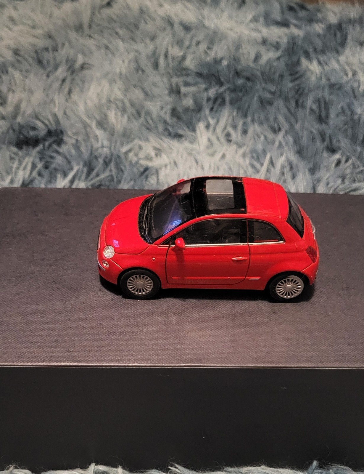 Metalen modelauto - Rode Fiat 500, Ophalen of Verzenden, Zo goed als nieuw, Auto