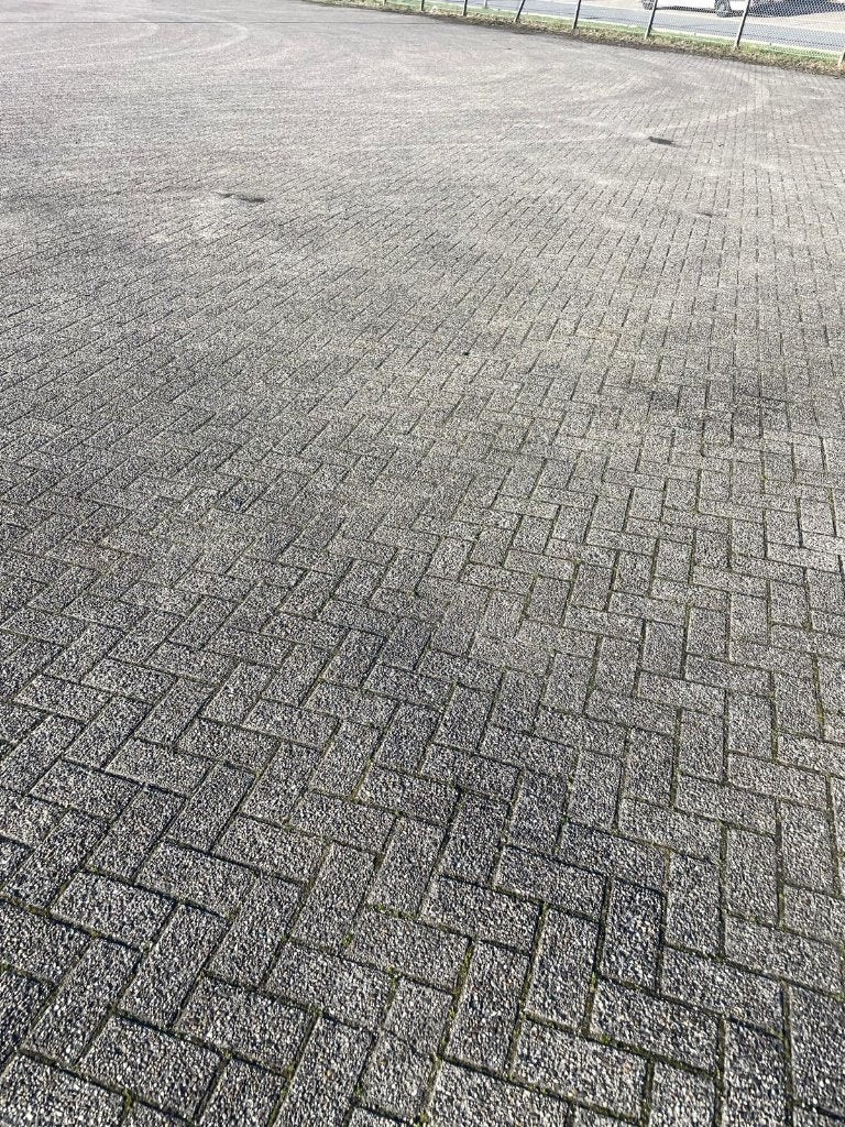 Diverse gebruikte Betonklinkers, Grijs, Grof en Nette BKK, Tuin en Terras, Gebruikt, Klinkers, Ophalen of Verzenden, 10 m² of meer