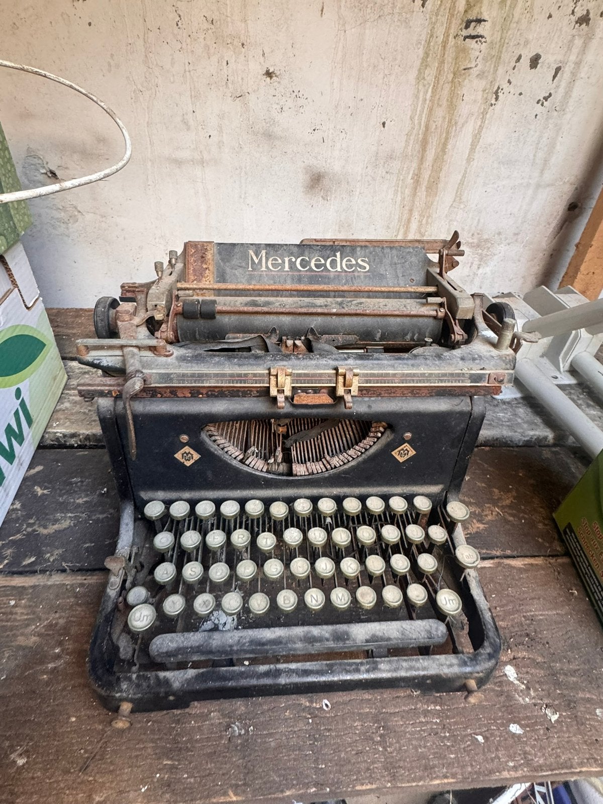 Mercedes antieke typemachine, Ophalen, Gebruikt