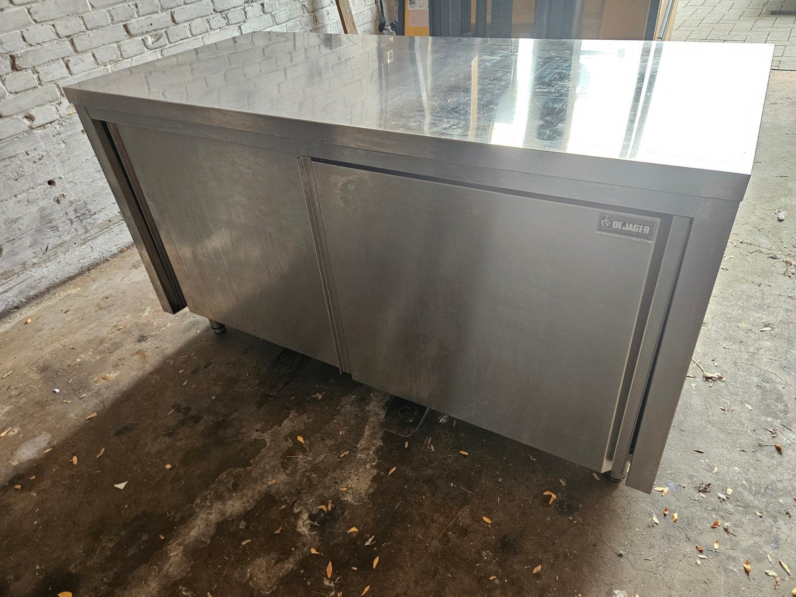 Rvs werktafel  schuifdeuren-spoeltafel-snijtafel, Ophalen of Verzenden