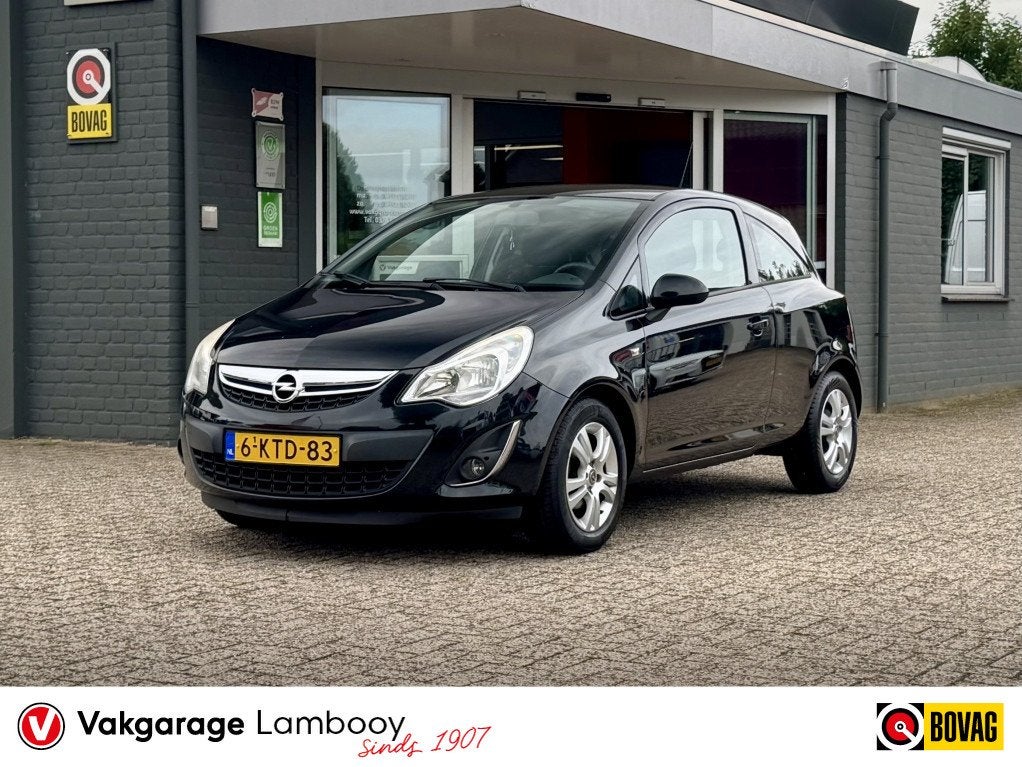 Opel Corsa 1.2-16V Berlin Airco Cruise-control 2e eigenaar, Auto's, Euro 5, 4 cilinders, 1229 cc, Zwart