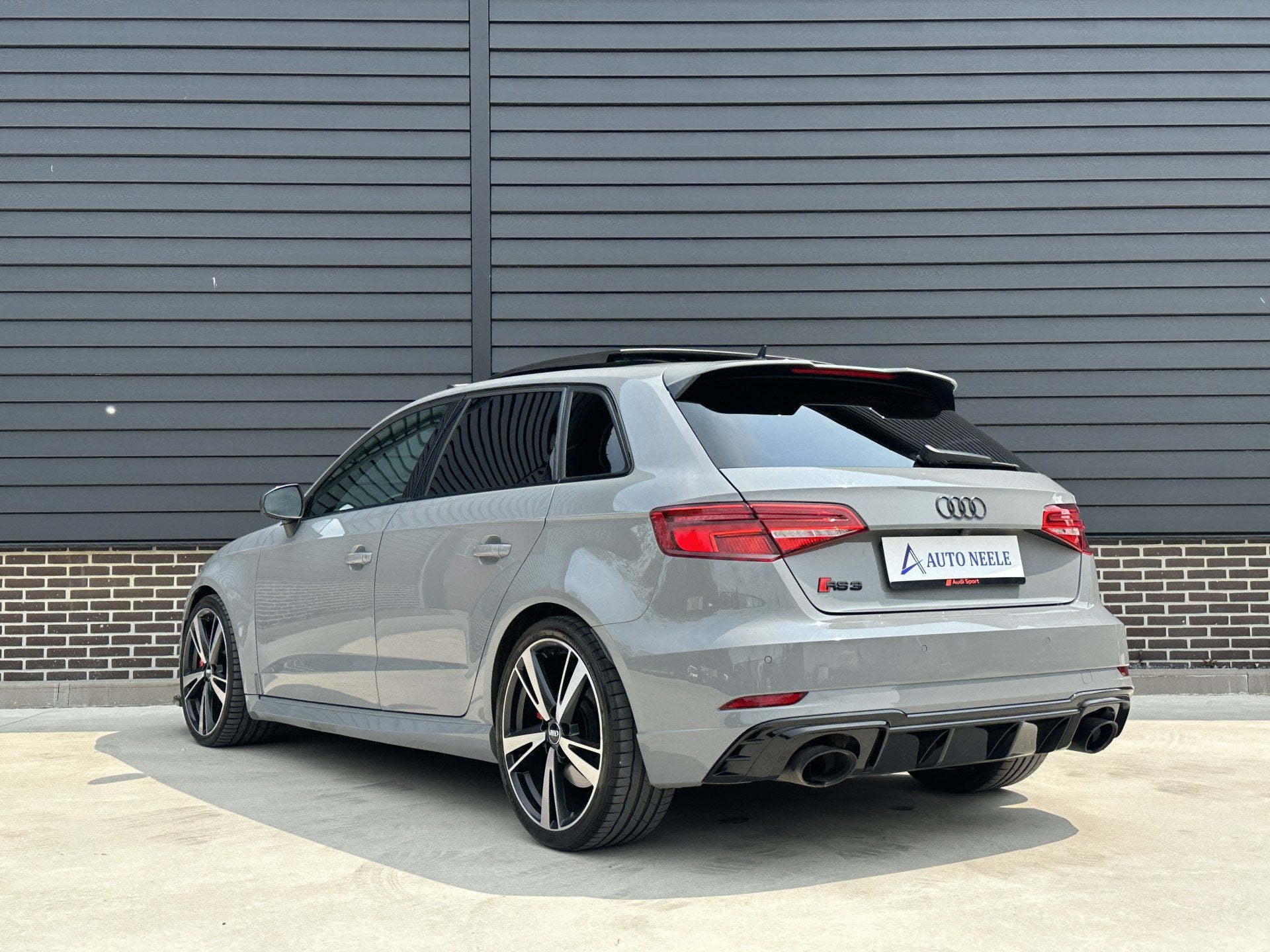 Audi RS3 Sportback 2.5 TFSI Quattro Panoramadak, B&O, Maxton, Automaat, Dealer onderhouden, Gebruikt, RS3