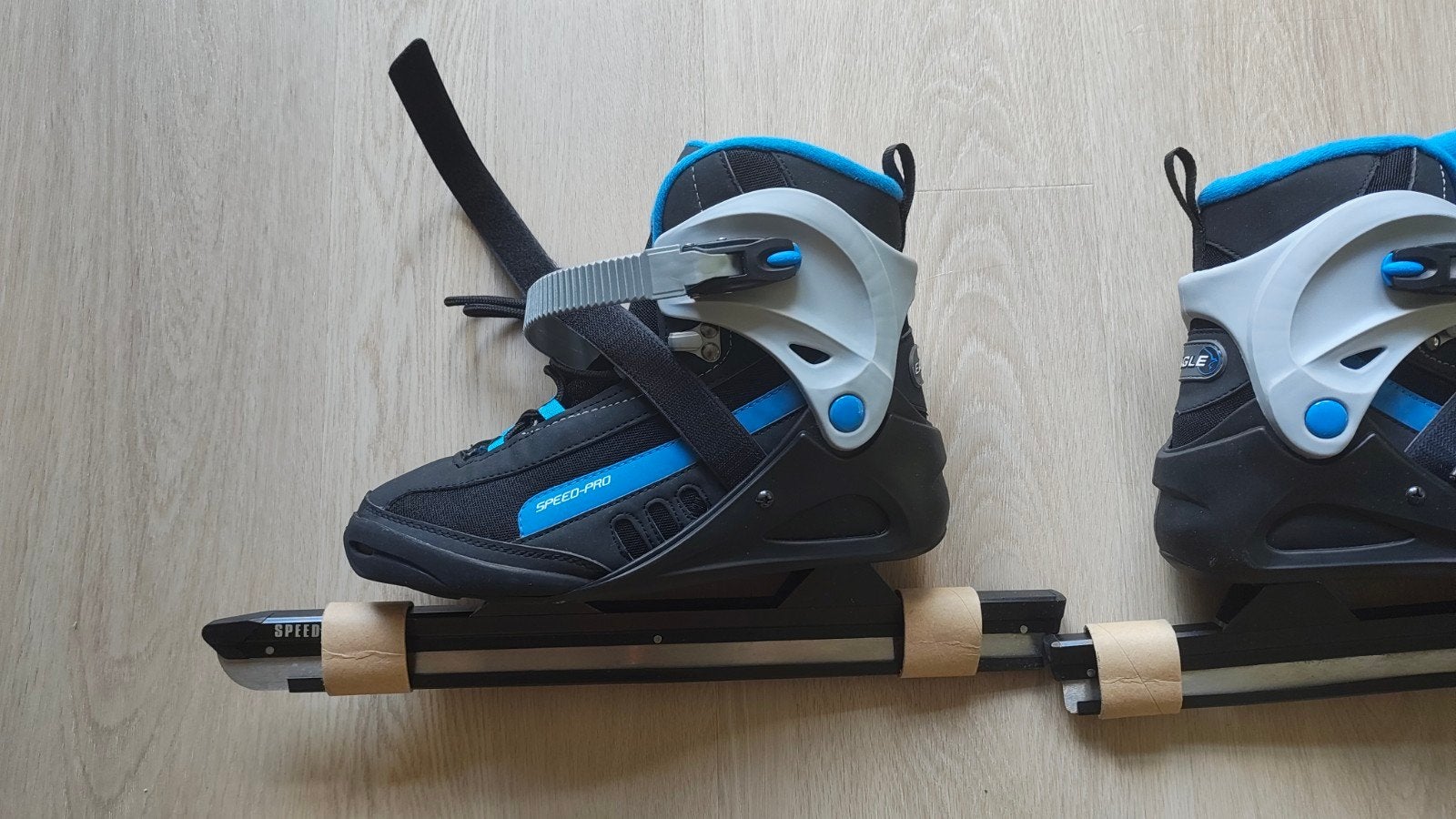 Eagle Noren schaatsen - Maat 43 - ZGAN, Ophalen of Verzenden, Zo goed als nieuw, Noren, Overige merken