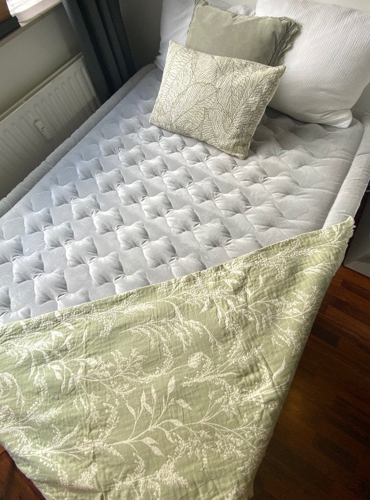 Intex Queen Supreme Air-Flow Luchtbed met ingebouwde pomp, Ophalen, Overige materialen, Tweepersoons, Zo goed als nieuw