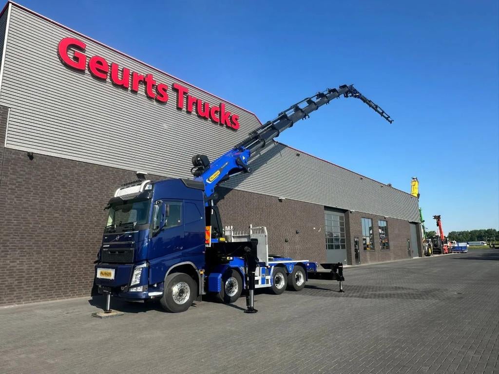 Volvo FH 540 8X4 TREKKER / BAKWAGEN MET PALFINGER PK135.002, Auto's, Automaat, Navigatiesysteem, Achterwielaandrijving, Euro 6