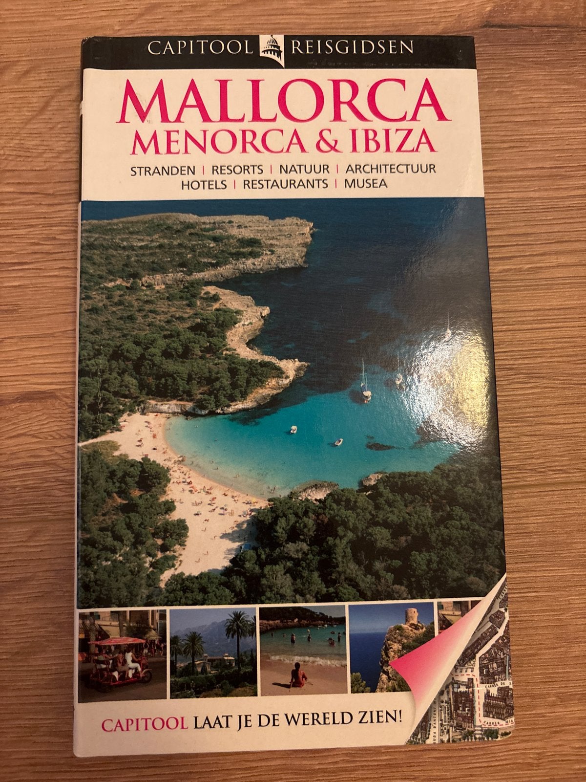 Capitool Reisgids Mallorca, Menorca & Ibiza, Boeken, Reisgidsen, Gelezen, Capitool, Europa, Ophalen of Verzenden