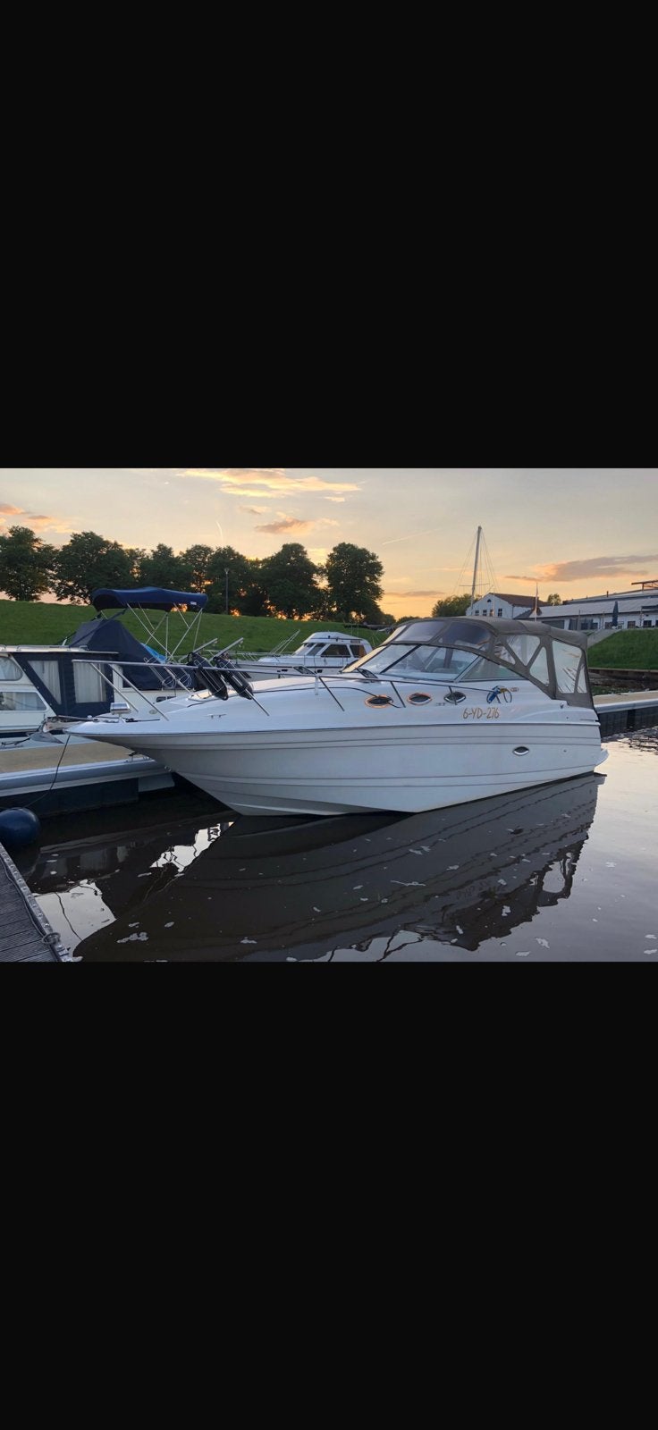Speedcruiser Regal Commedore 2660 (speedboot), Watersport en Boten, Ophalen, Zo goed als nieuw, Regal, Benzine