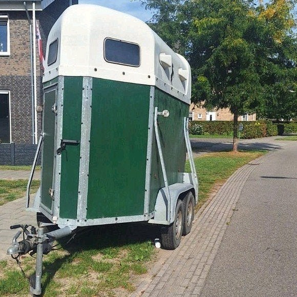 1.5 paardentrailer, Ophalen, Gebruikt
