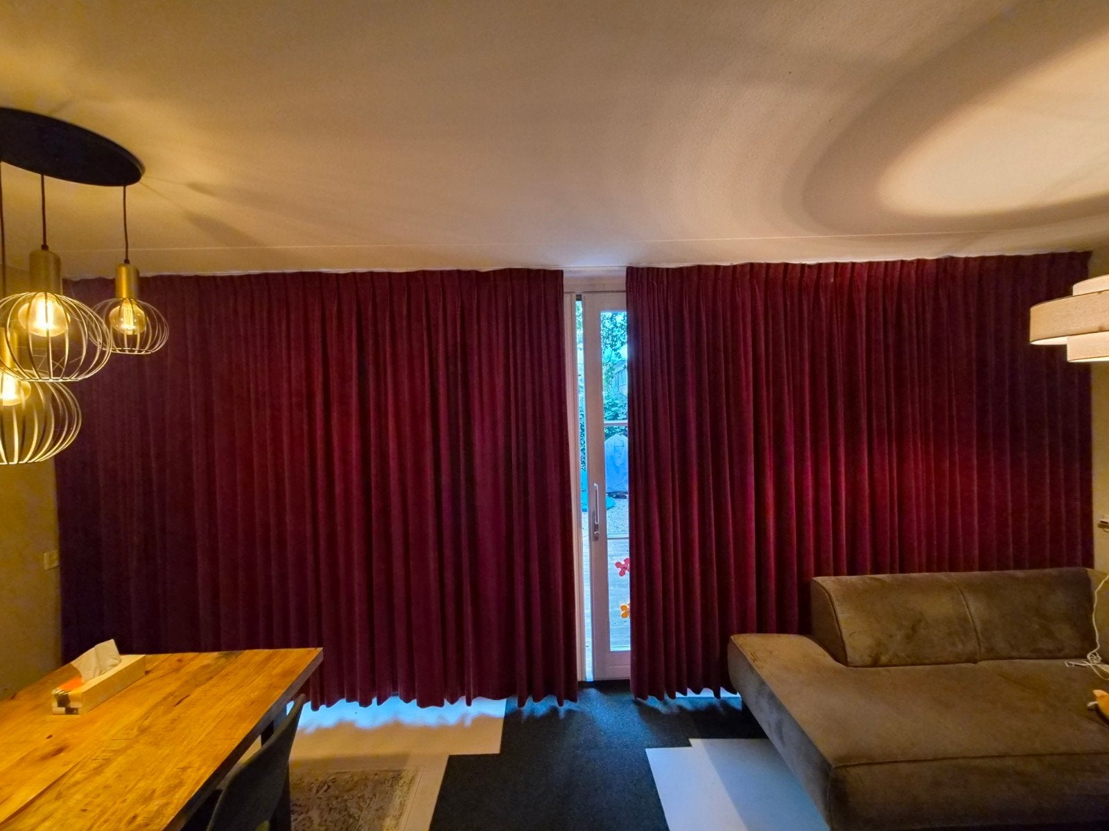 Bordeauxrode gordijnen, 2 delen, 250x305 cm, Ophalen of Verzenden, Zo goed als nieuw, Rood, Gordijn