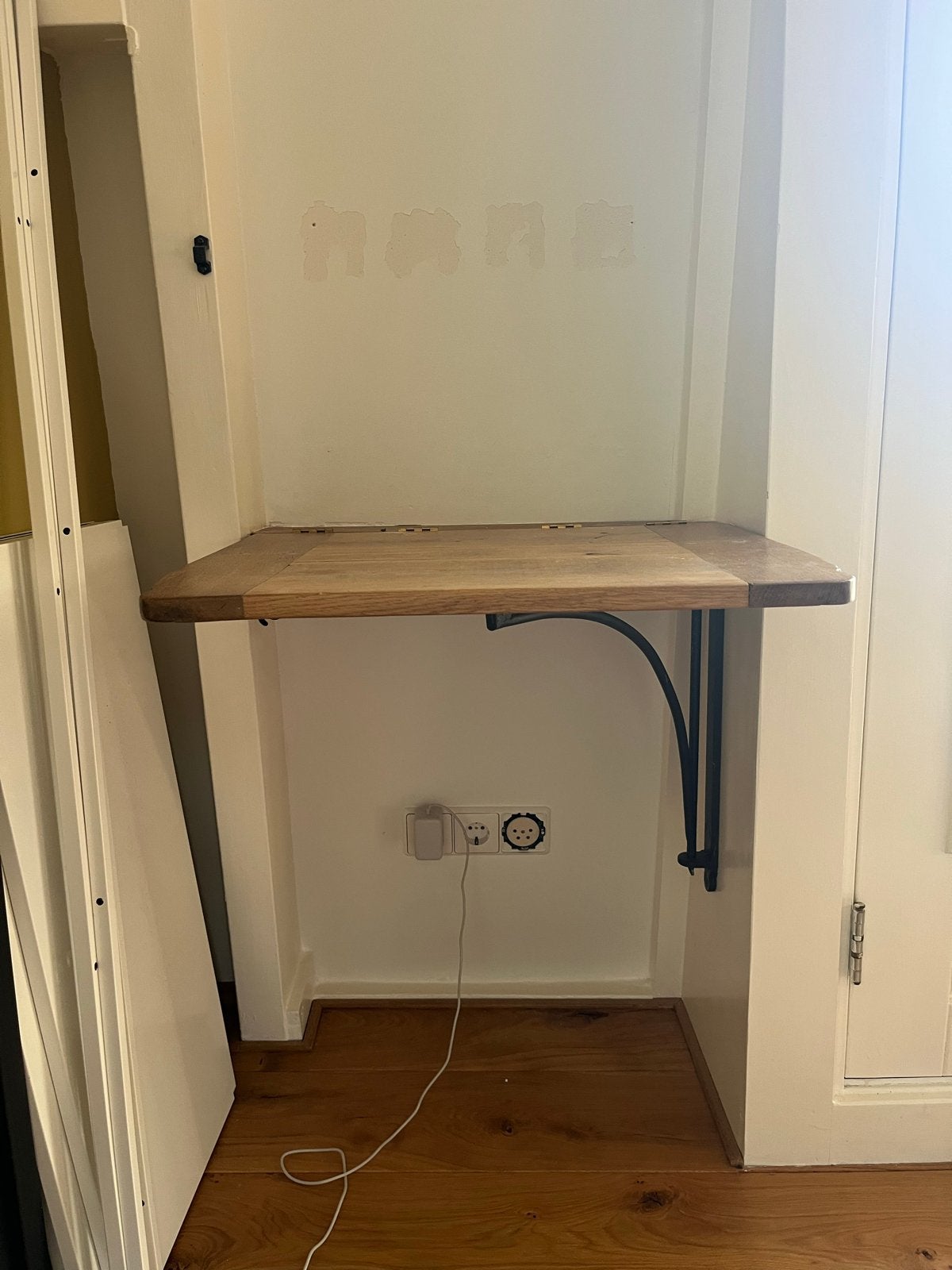 Wandtafel/Bureau met Gebreken - Opknapper, Ophalen, Minder dan 45 cm, Minder dan 55 cm, Gebruikt