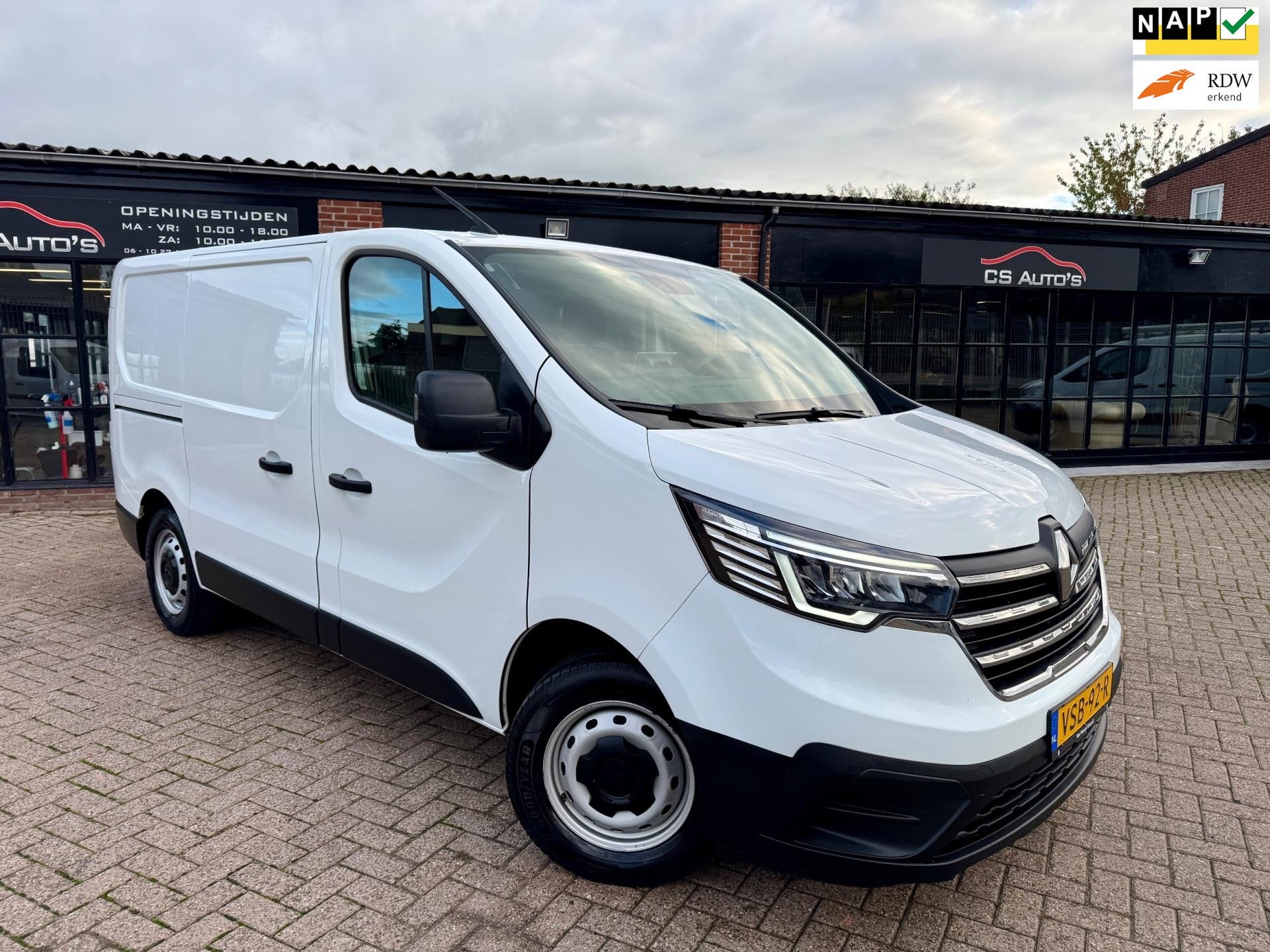 Renault Trafic 2.0 dCi 150PK|9-2022|EURO6|AIRCO|NAVI|CAMERA|, Voorwielaandrijving, Dealer onderhouden, Gebruikt, Euro 6