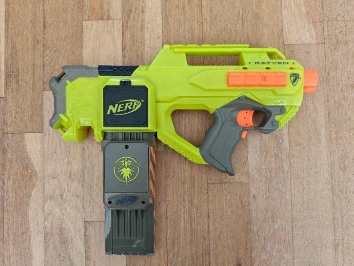nerf rayven blaster