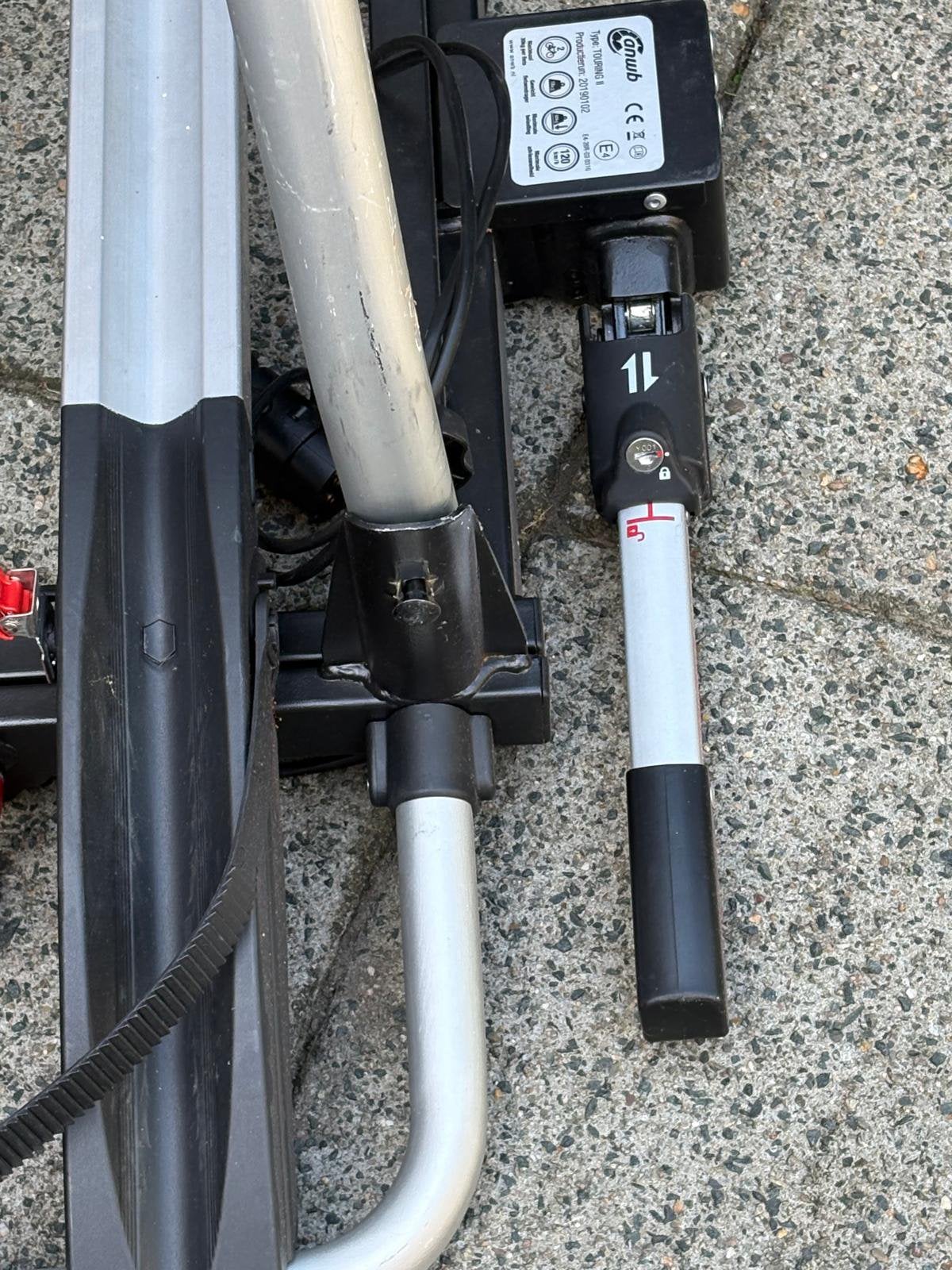 Fietsendrager inklapbaar voor 2 elektrische fietsen, Auto diversen, Ophalen, Zo goed als nieuw, 2 fietsen, Trekhaakdrager
