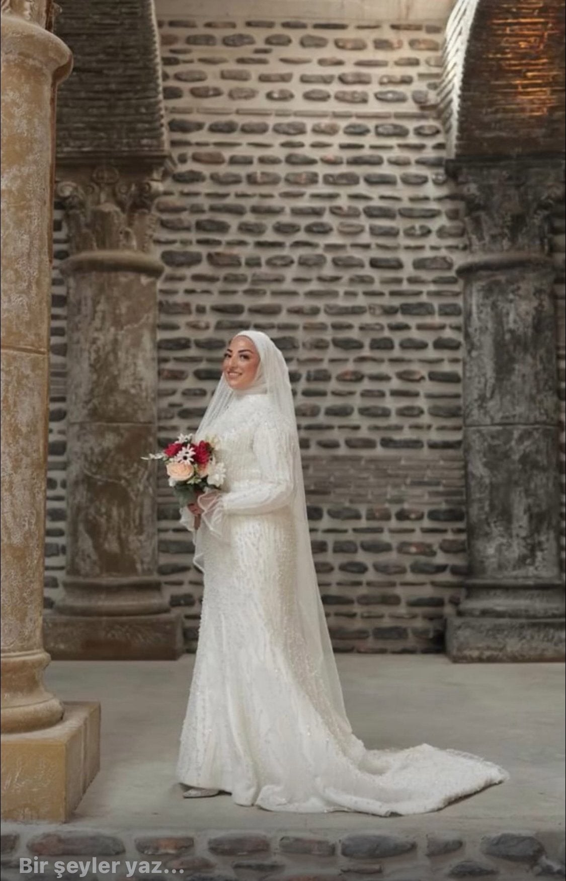 44-46 maat zeemeermin bruidsjurk met parels, Ozlem__bahadir@hotmail.com, Ophalen of Verzenden, Zo goed als nieuw, Oz