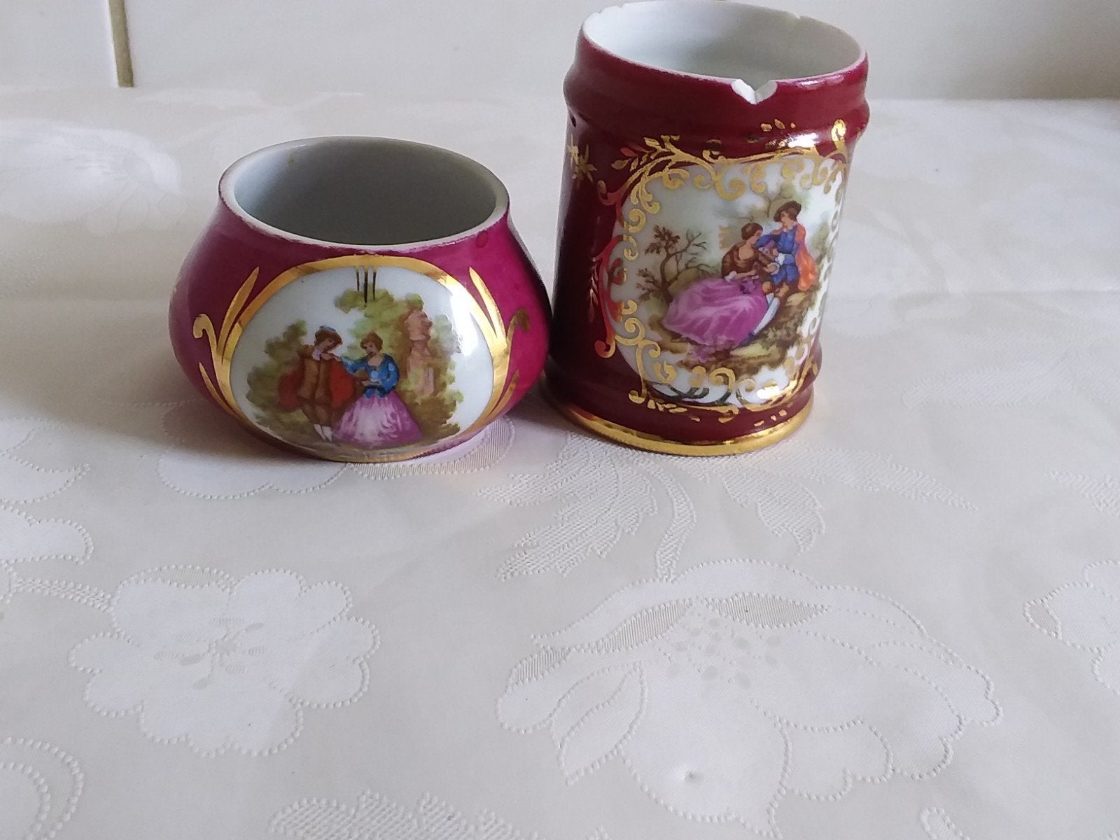 Oude twee leuke Limoges Vasjes., Ophalen of Verzenden