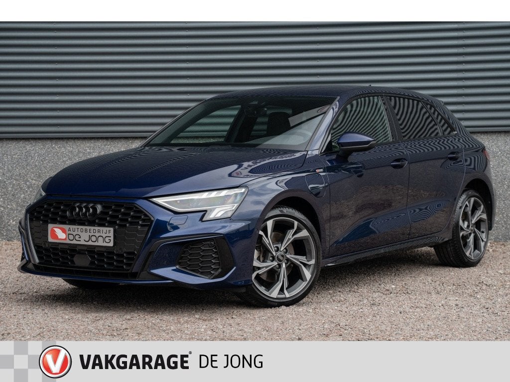 Audi A3 Sportback 40 TFSIe 2X S-Line | RS-Stoelen | Trekhaak, Automaat, 12 maanden, Gebruikt, 4 cilinders