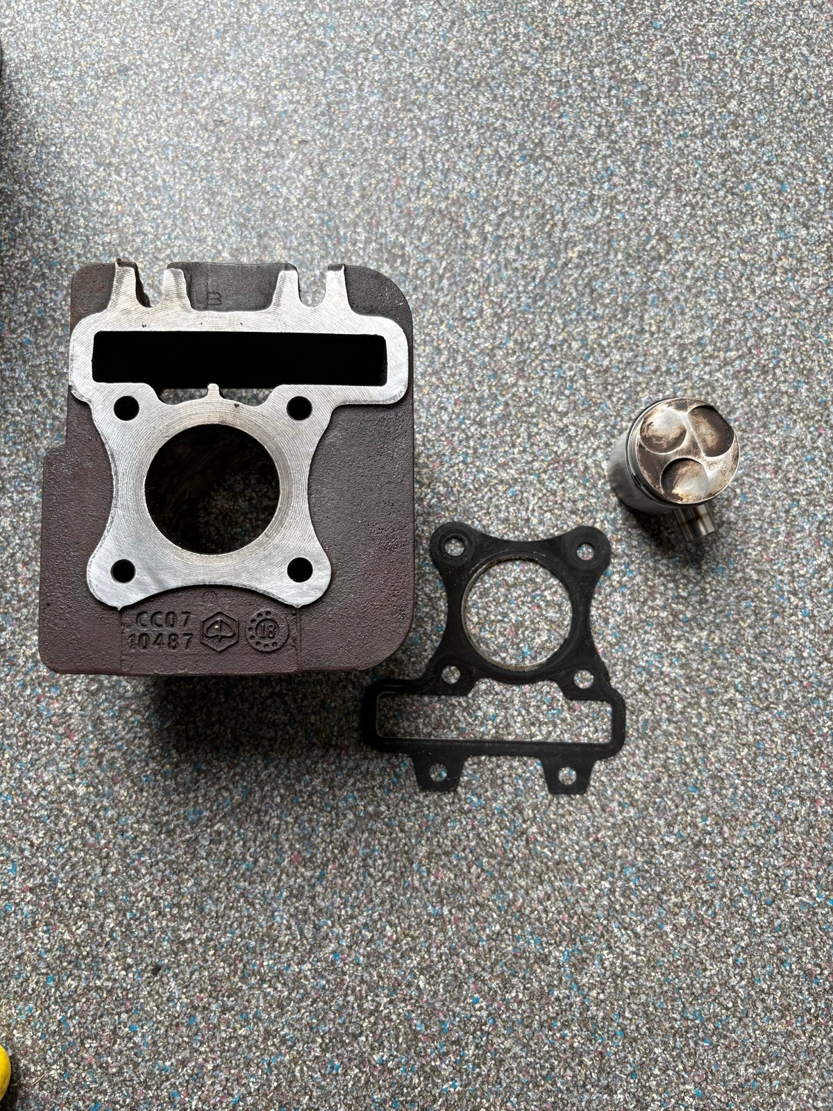 Originele Piaggio 50cc cilinder voor Vespa Sprint, Fietsen en Brommers, Ophalen of Verzenden, Gebruikt, Cilinder, Piaggio