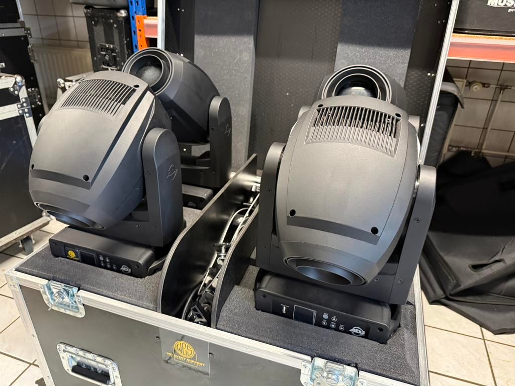 ADJ focus spot 4Z incl Flightcase NIEUWSTAAT, Ophalen, Zo goed als nieuw, Licht