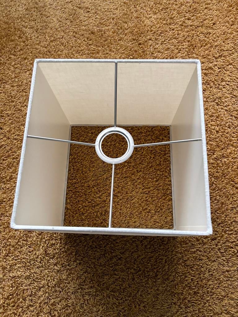 vierkante lampenkap (25,5x25 cm) ecru, Huis en Inrichting, Lampen | Lampenkappen, Gebruikt, 25 tot 50 cm, Vierkant, Ophalen of Verzenden