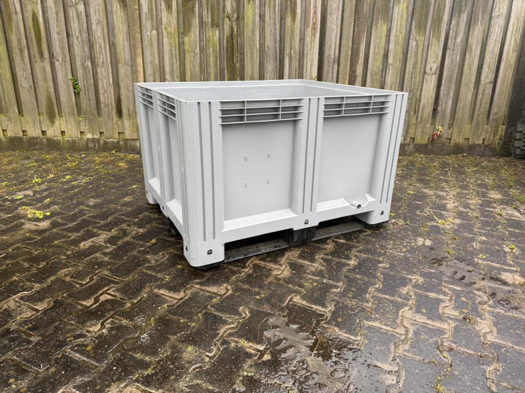Nieuwe palletboxen!, Ophalen