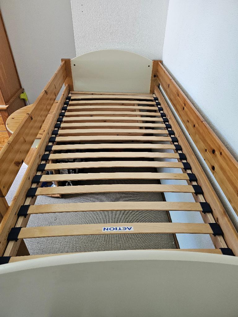 Halfhoogslaper met opbergruimte en uitschuifbaar bureau, Ophalen, 85 tot 100 cm, Gebruikt, Lattenbodem