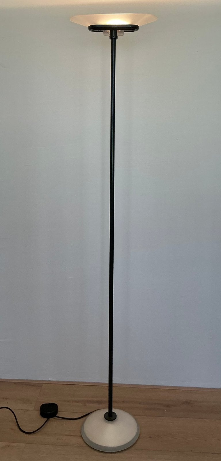 Arteluce Jill Vloerlamp – Italiaanse Postmoderne Vloerlamp, Ophalen, Gebruikt, Glas, 150 tot 200 cm