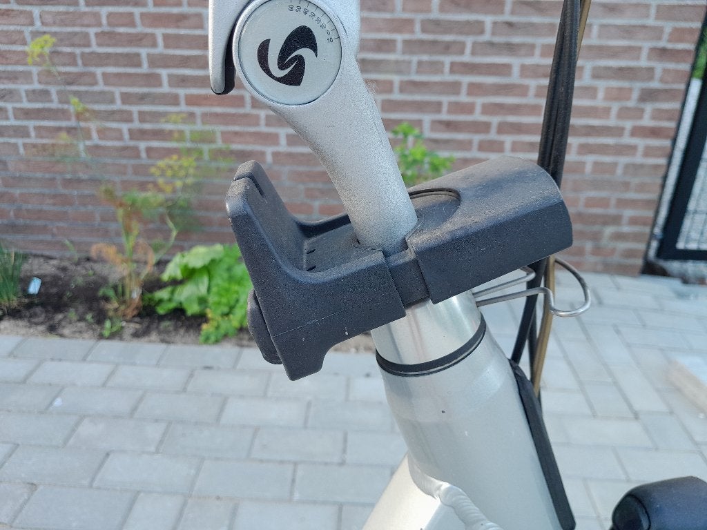 Yepp mini fiets voozitje adapter, Voorzitje, Zo goed als nieuw, Thule Yepp, Ophalen