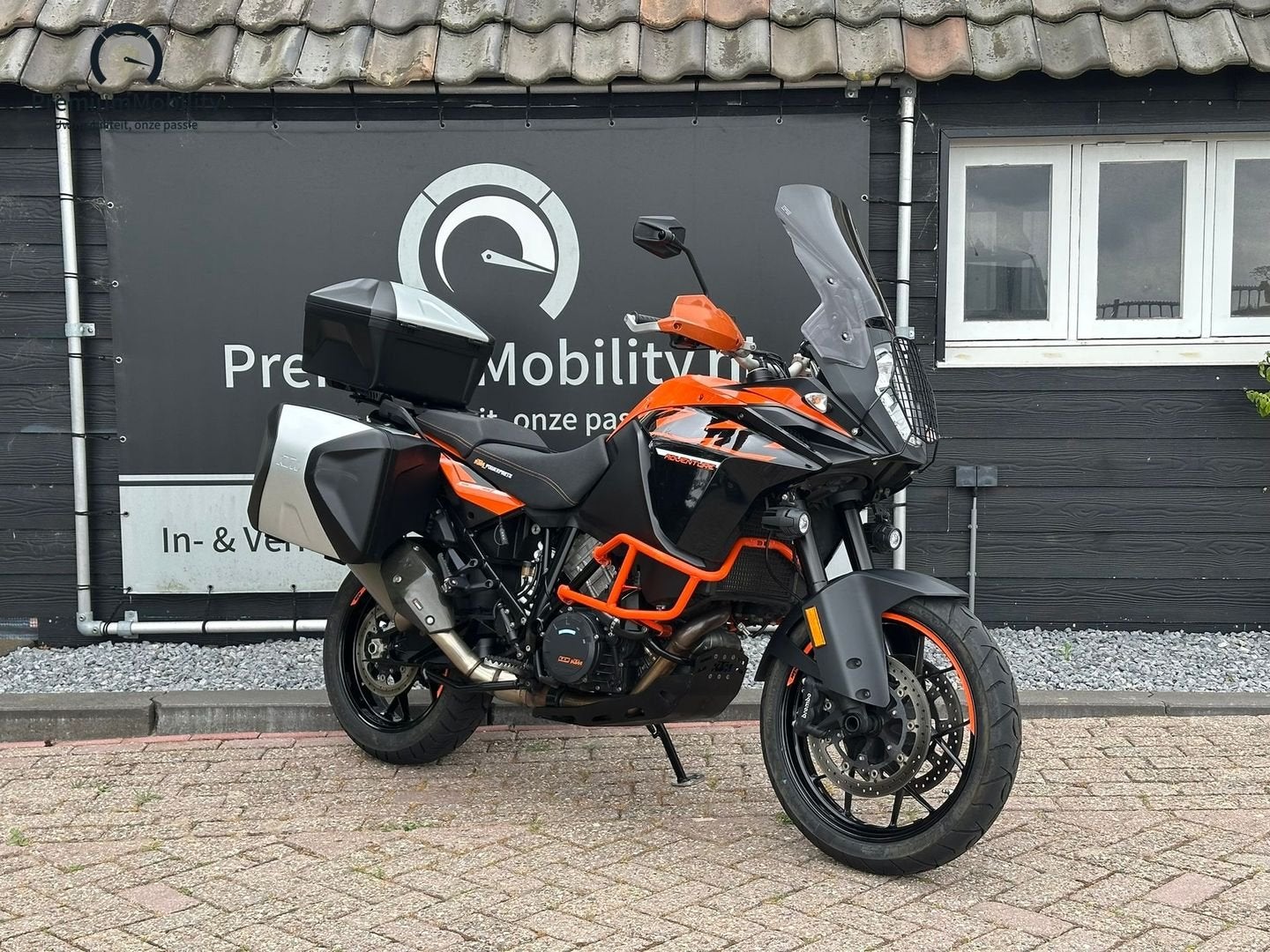 KTM 1090 ADVENTURE (BJ 2017 / 33303 KM), 2 cilinders, KTM, Motorrijbewijs A, Bedrijf