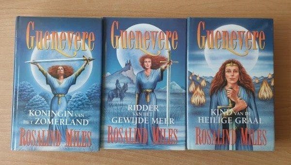 Rosalind Miles - 3x Guenevere (HC + omslag), Boeken, Verzenden, Gelezen, Rosalind Miles