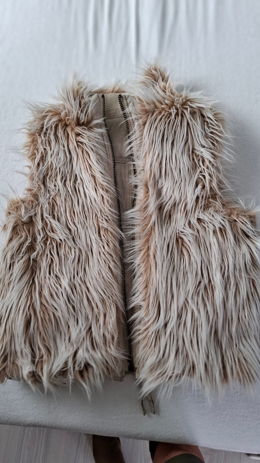 Mooie beige bodywarmer met bont, maat S, Beige, Ophalen of Verzenden, Maat 36 (S), Onbekend