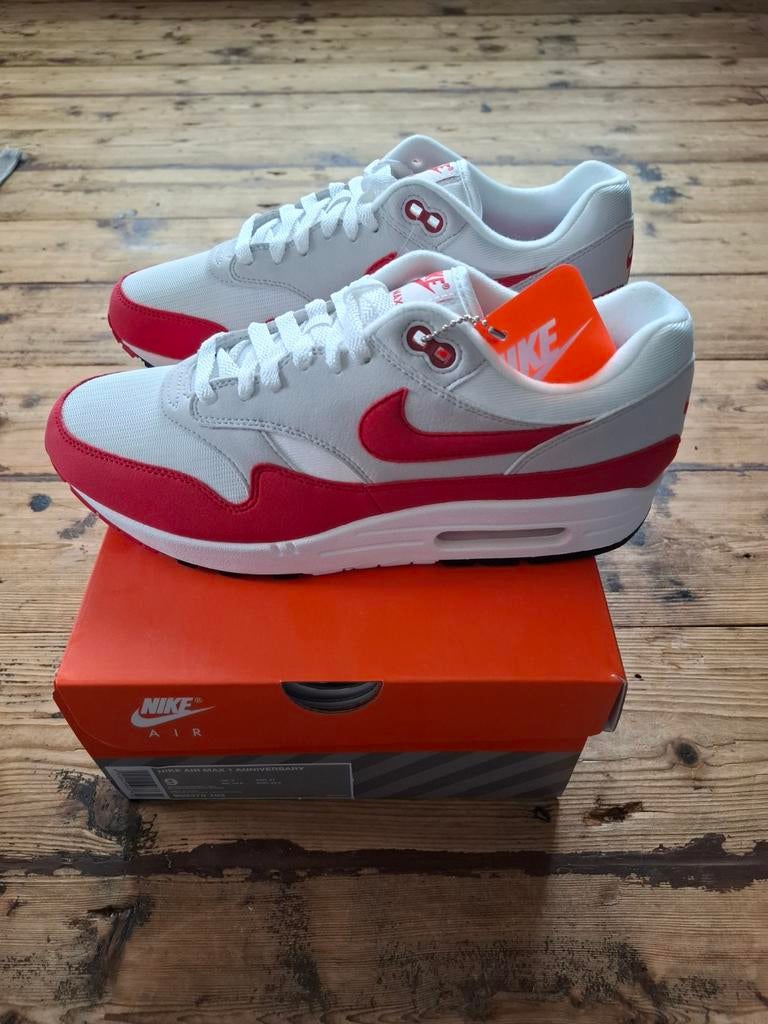 Nike Air Max 1 "Anniversary" RED - Maat 42.5, Overige kleuren, Nike, Nieuw, Ophalen of Verzenden